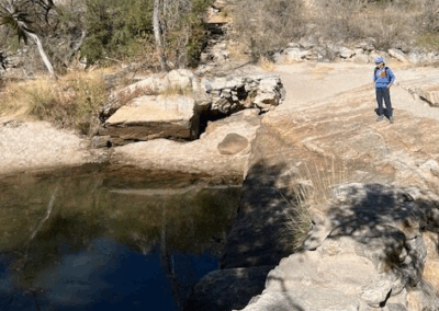 Image shows a Sabino Creek Trail along the S-to-N-to-S Loop passing a deep plunge pool.